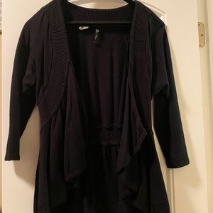 Fille a Suivre Collection Black Sweater-Size XL